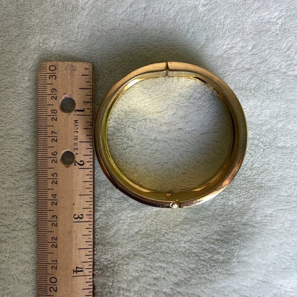 Stunning Gold and Turquoise Magnetic Bracelet - Picture 8 of 10